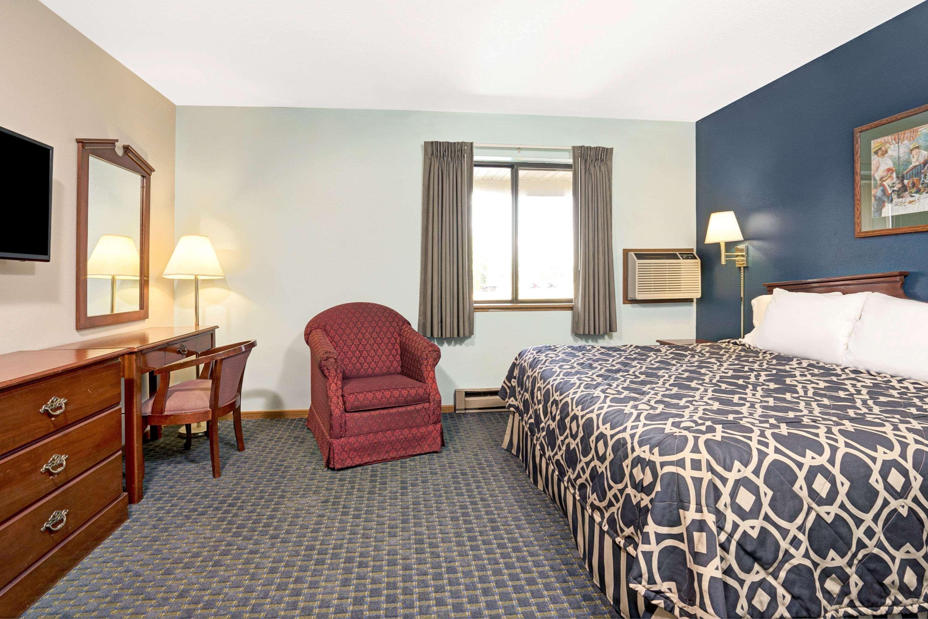Super 8 By Wyndham Hudson Hotel Luaran gambar