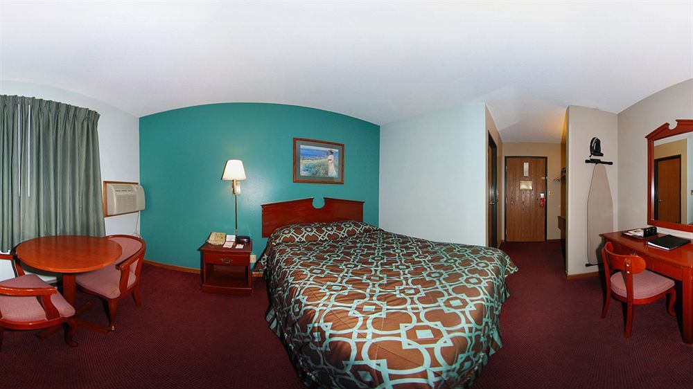 Super 8 By Wyndham Hudson Hotel Luaran gambar